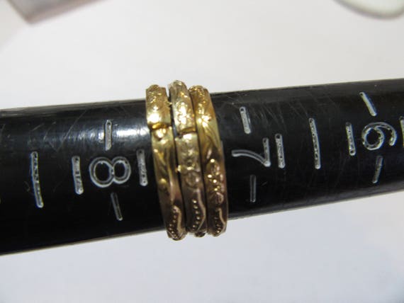 Stack Ring Thin Gold Tone Metal Ring Flowers Rais… - image 4