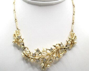 Coro Pegasus Vintage Necklace Rhinestones Faux Pearl Gold Tone Signed Retro 1950s