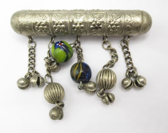 Bar Brooch w Dangle Charms Etched Silver Tone