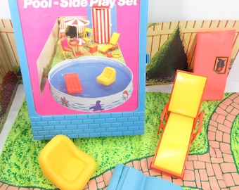 Sears Vintage 1970 Pool Side Puppen Spielset für 11-1 / 2 "Puppen Barbie Arco