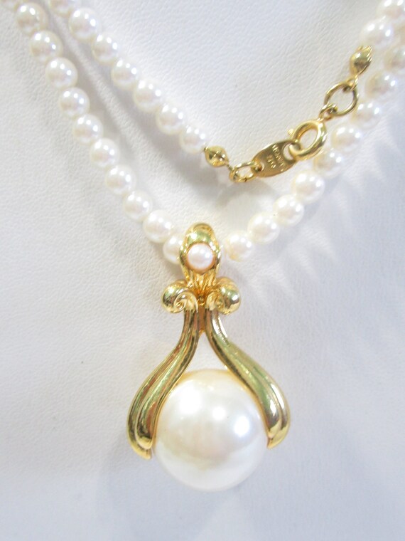Avon Pearl Necklace and Enhancer Fancy 