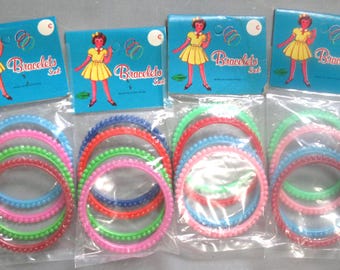 Lot of 4 Bangle Bracelets Colorful Plastic Children's Size 16 Total NOS Hong Kong Sealed on Card