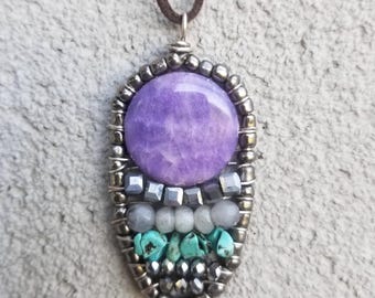 Boho jaspis en labradoriet ketting, handgemaakte kralenhanger, sprankelende glazen kralenhanger