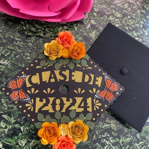 Mexican Monarca Graduation Cap Topper Personalized Grad Cap - Graduate Gift, Cap Floral Design, Class of 2025 cap topper, Clase de 2025