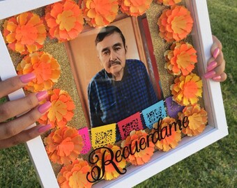 Recuerdame Shadow Box, Memorial Shadow Box, ofrenda, Memorial Shadow Box for ofrenda, day of the dead decor, dia de los muertos, marigolds