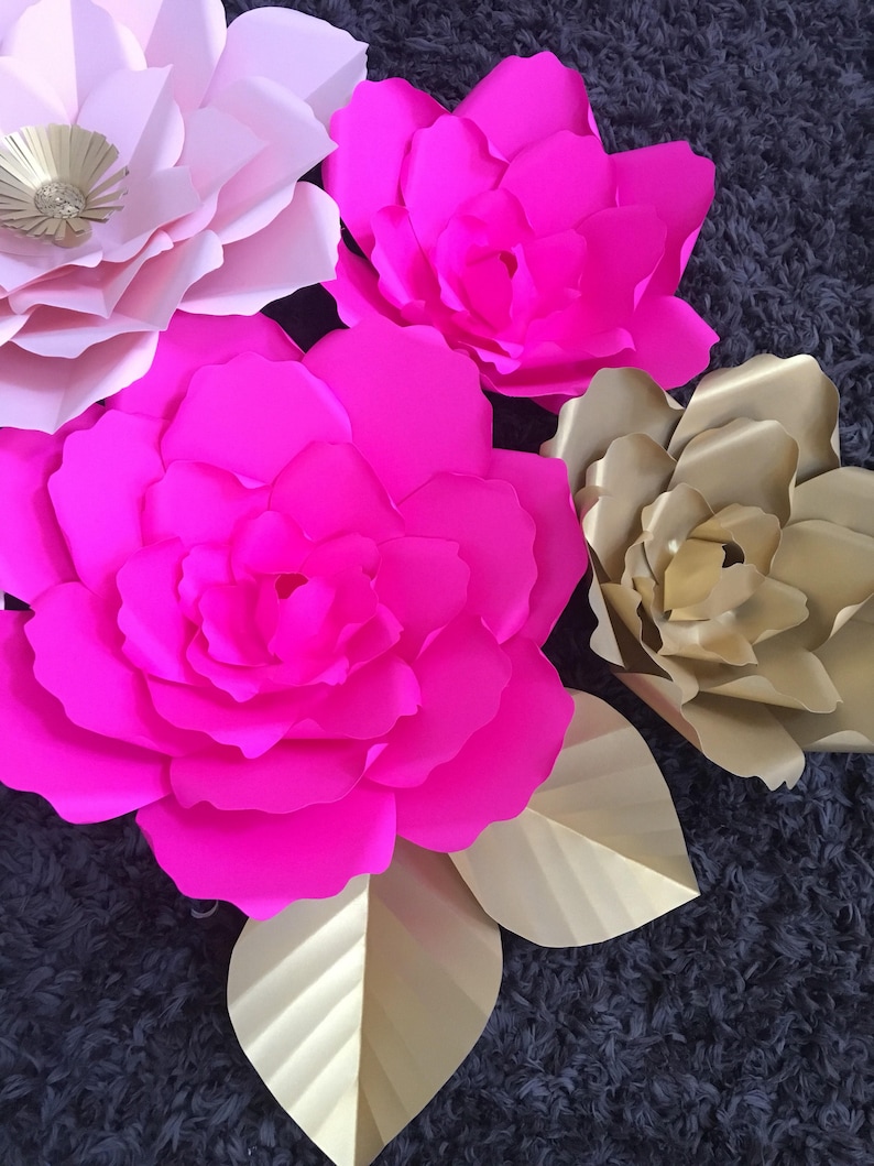 Set of 12. 11 /& 7 Gold Paper Leaves for your DIY paper flowers