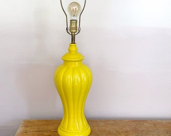 Vintage 60s Yellow Ribbed Ginger Jar Ceramic Table Lamp