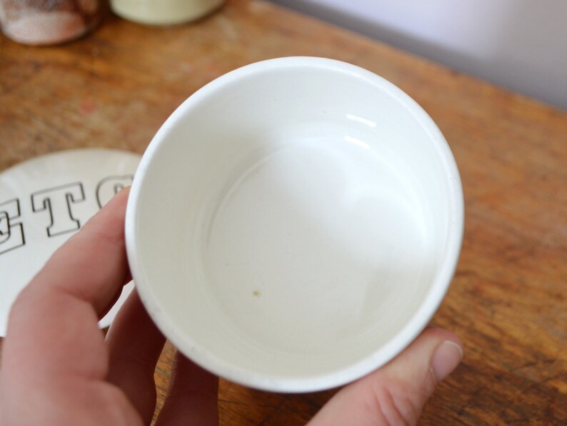 Vintage Ceramic \u201cEtc.\u201d Trinket Box by Toni Raymond Pottery