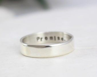 Anel de prata personalizado, gravação personalizada, martelado ou liso, presente para homens, para mulheres, aliança para casais, aliança de casamento, aliança de noivado.