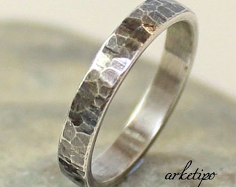 Bande d'argent Sterling personnalisée. Hommes / Womens Wedding Band. Anneau personnalisé. Martelé.. Oxydé.. Sterling argent Ring. groupe..