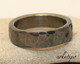 Wedding Band for Men - Hammered Black Ring -Personalized Sterling Silver - oxidized Ring- Silver Band