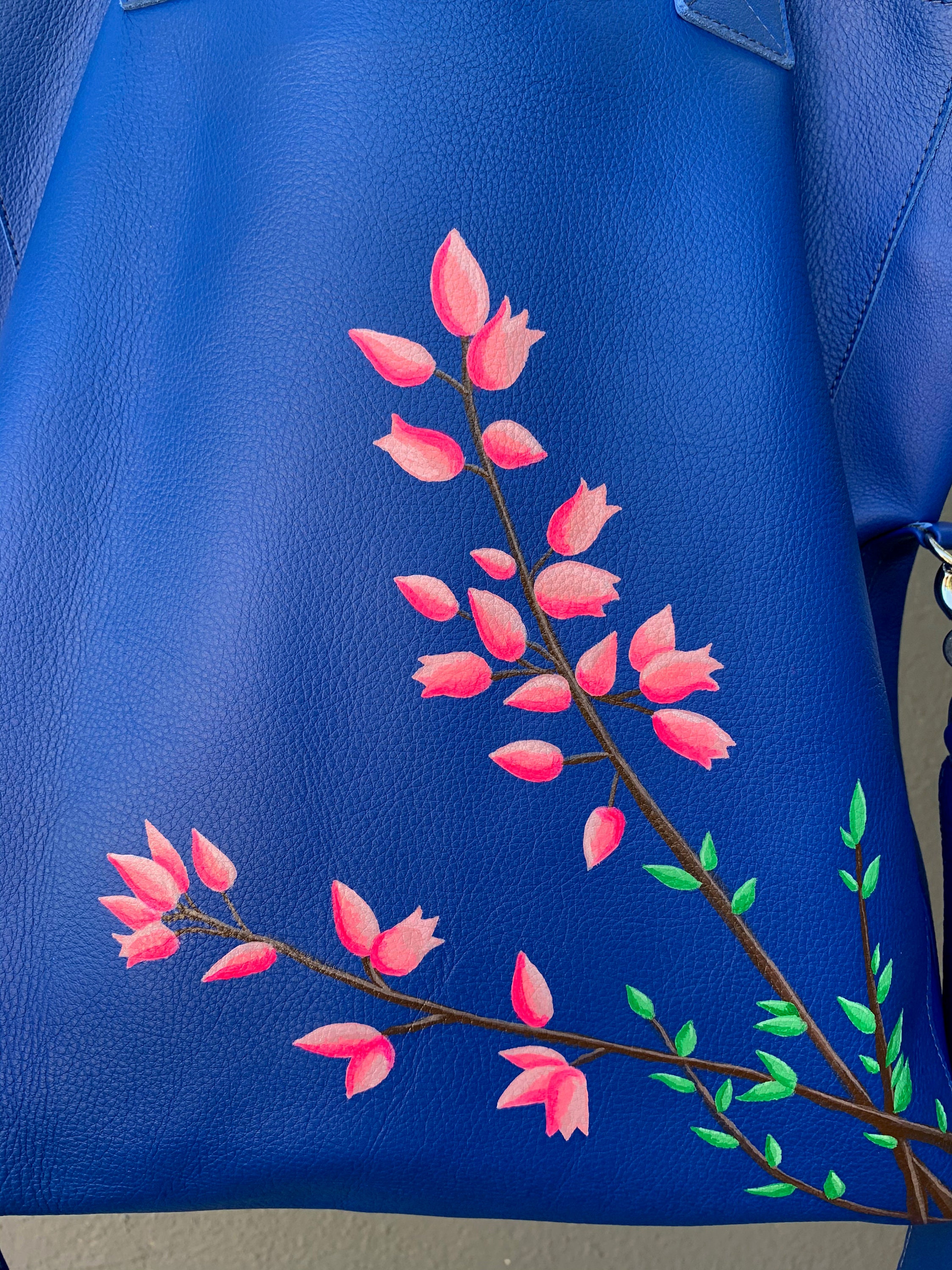 NEW! CHARLIE FOLD-OVER TOTE in ROYAL BLUE LEATHER with FLOWERS and
