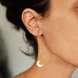 Crescent Moon Threader Earring, Long Chain Earrings, 1 pc, Chain Hook Earring, Pull Through Earring, Evening Earring, Statement Jewellery