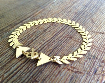 Gouden armband, Chevron Chain Bracelet, industriële armband, Fishbone armband, Chevron armband, Chevron keten, gouden Chevron keten