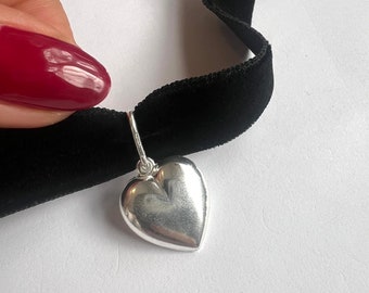 Heart and Black Velvet Choker Necklace, Gift for Women, Gift for Her, Valentine's Jewelry, Valentine's gift