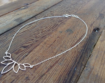 Silver Necklace, Floral Necklace, Lotus Necklace, Dainty Necklace, Gift for Her, Birthday Gift Her, Everyday Necklace