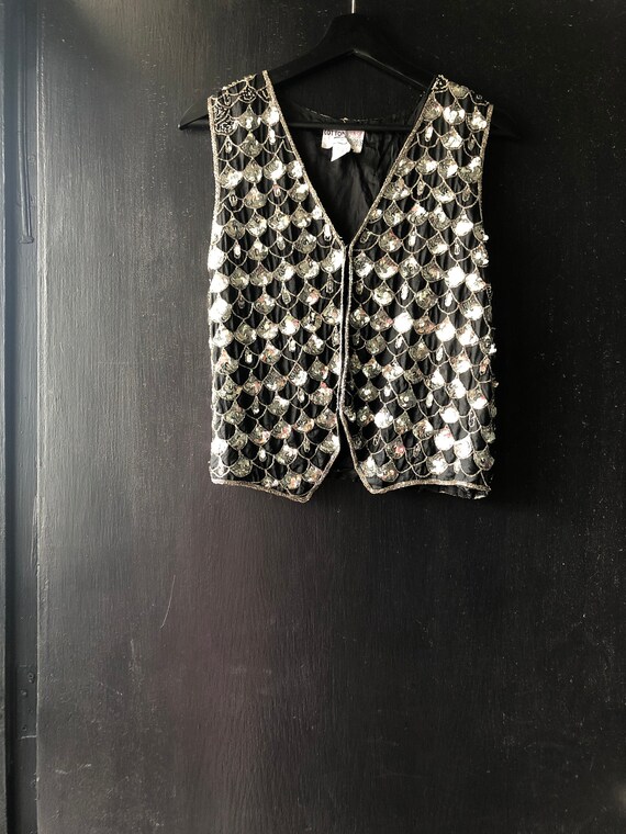 Vintage 70s DIsco Silver India Silk Sequin Fish Sc