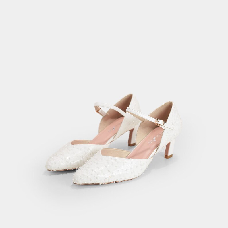 lace mary jane shoes