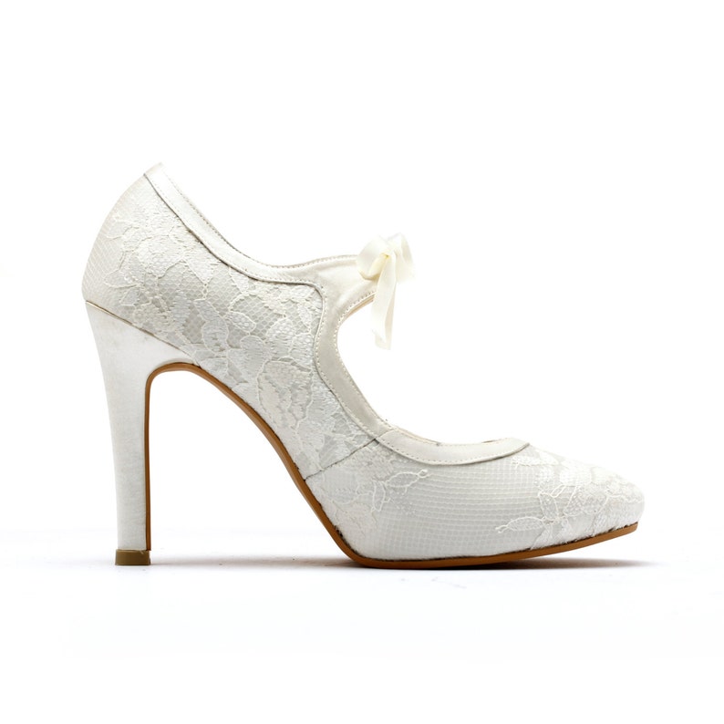 diy lace wedding shoes