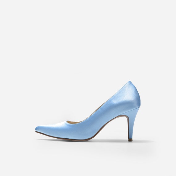 open toe nude shoes