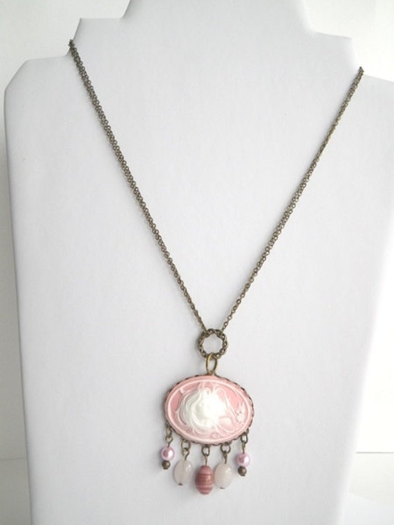 necklace Vintage style Resin apricot Gemme Cameo Apricot Angel