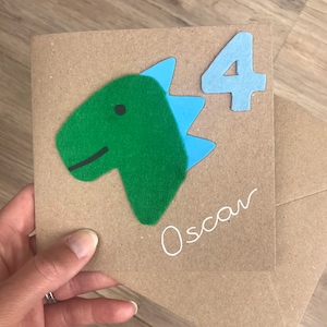 Tarjeta de cumpleaños de dinosaurio - tarjeta de dinosaurio - tarjeta personalizada - tarjeta de cumpleaños de niño - tarjeta de cumpleaños de niña - tarjeta de t rex - tarjeta de cumpleaños