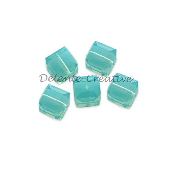 5 Pcs - Perles cubes 5601 - Crystal SWAROVSKI  Pacific Opal 4 mm