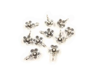 10 Pcs - Breloques fleurs - Pendants métal argenté vieilli 9 mm ( sans nickel)