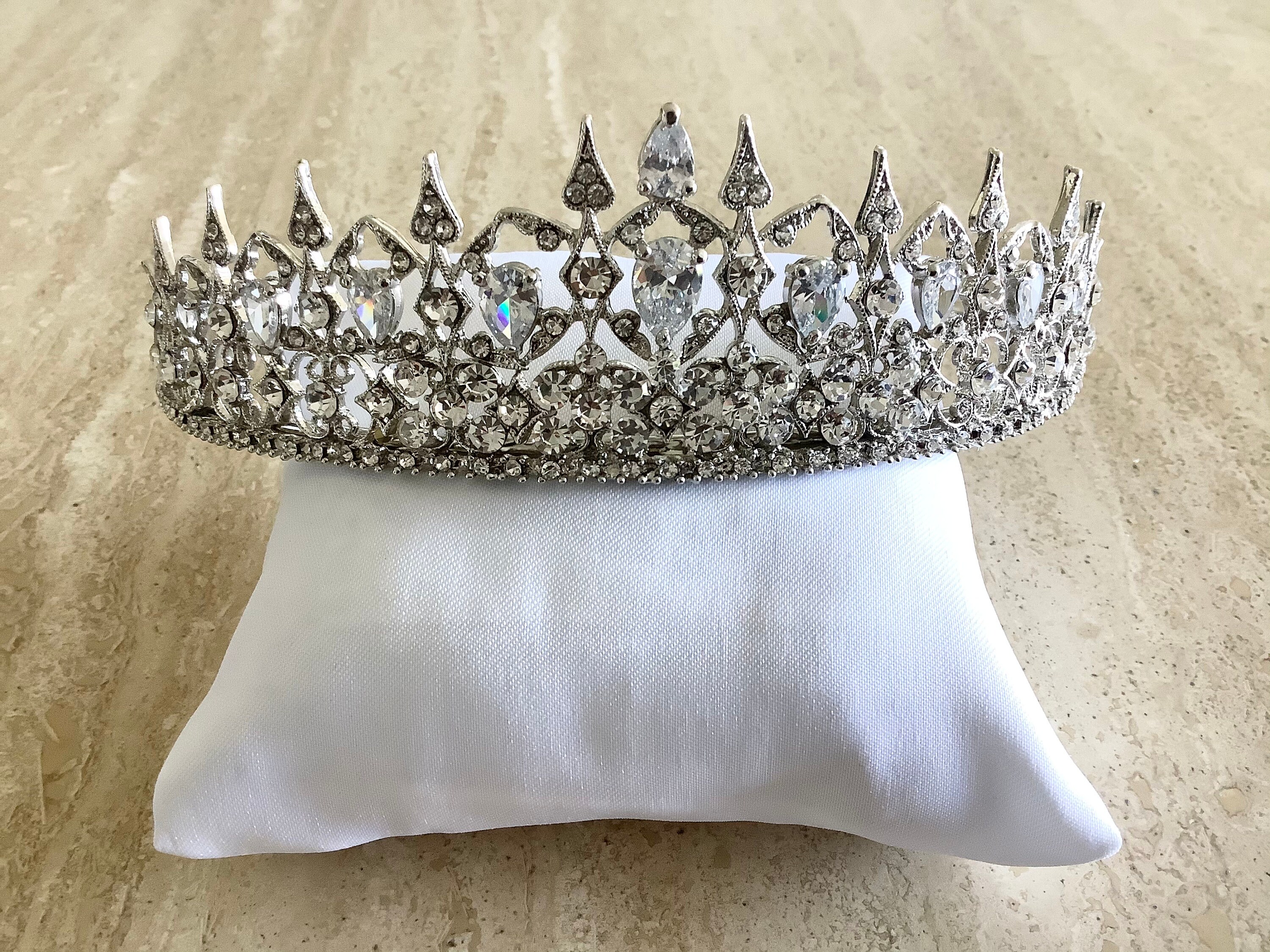 Princess Louise Fife Tiara style royal Tiara Queen Victoria granddaughter