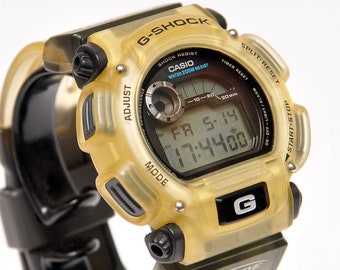 very rare MInt CASIO DW 9000 1627   early G shock G- Lide diving watch brand new 1990s transparent watch clear g shock