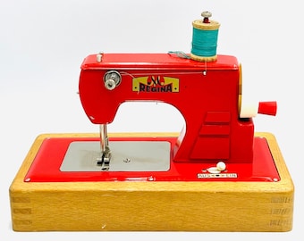 1950s Toy Sewing Machine Regina Rare Antique Vintage Near Mint Red