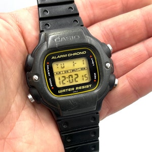 very rare CASIO DW 340 1000 1980s pre G shock heavy duty watch
