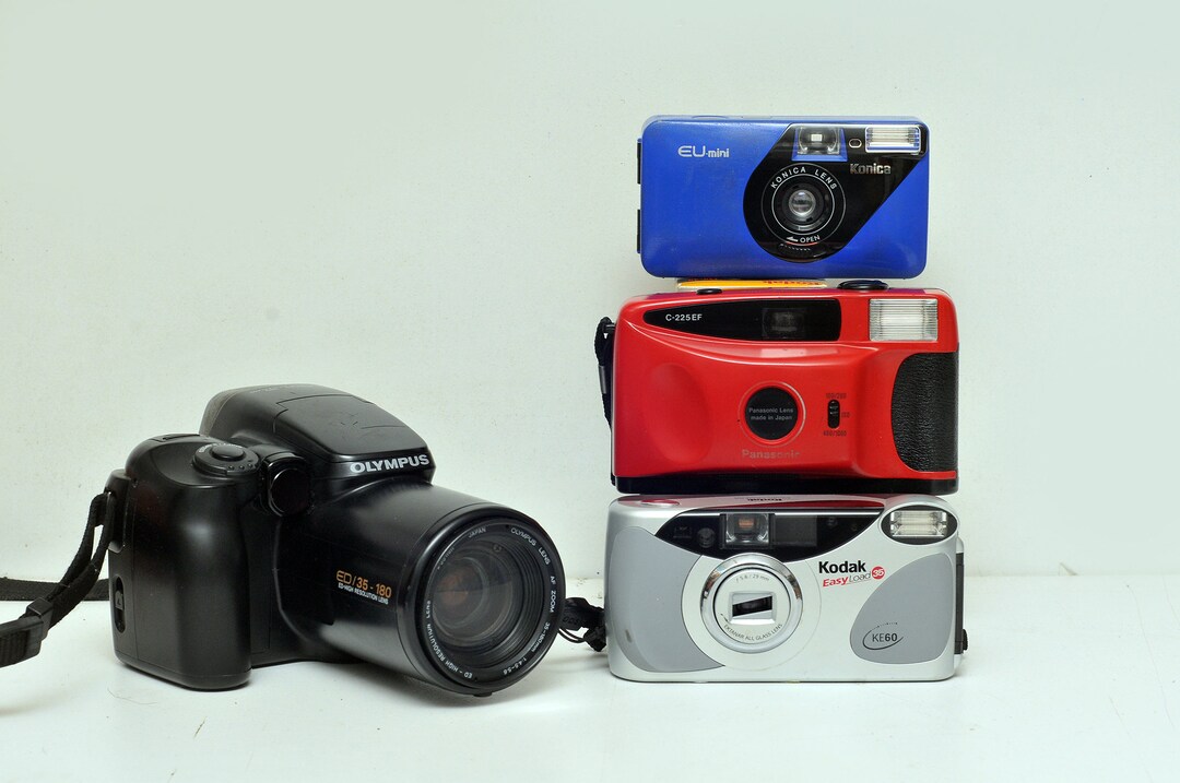オリンパス　昔のカメラ　3台セット il_1080xN.2670315208_3ucc.jpg