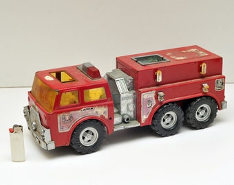 Vintage Remco Pumper Firetruck 1986 truck toys steel