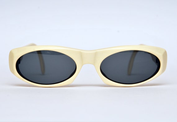 The vintage trap sunglasses 2025