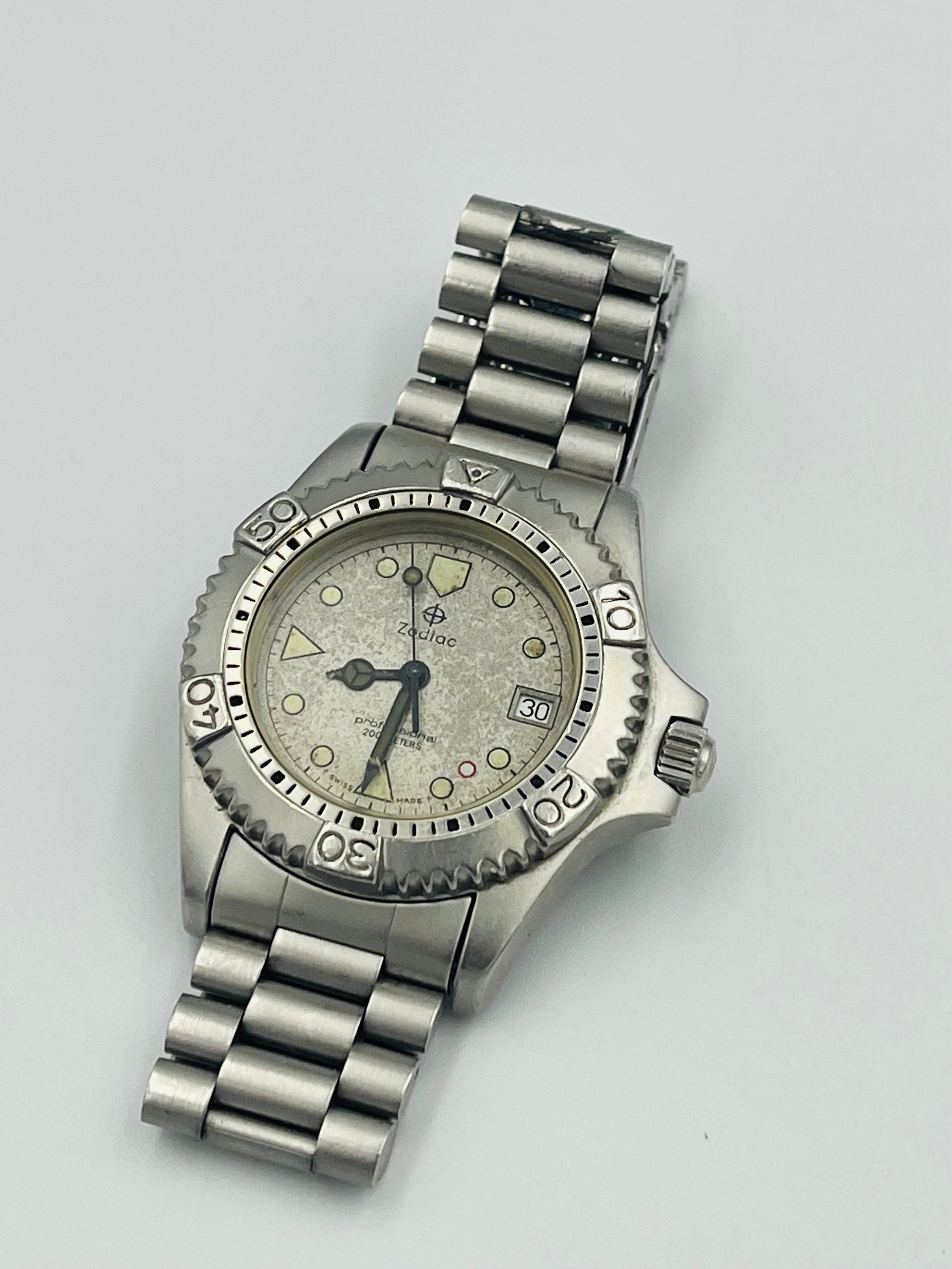 Vintage Zodiac Professional 200m Divers Watch - 39mm - Etsy