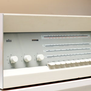 Braun RCS 9 atelier 3 Dieter Rams amplifier and receiver with speaker