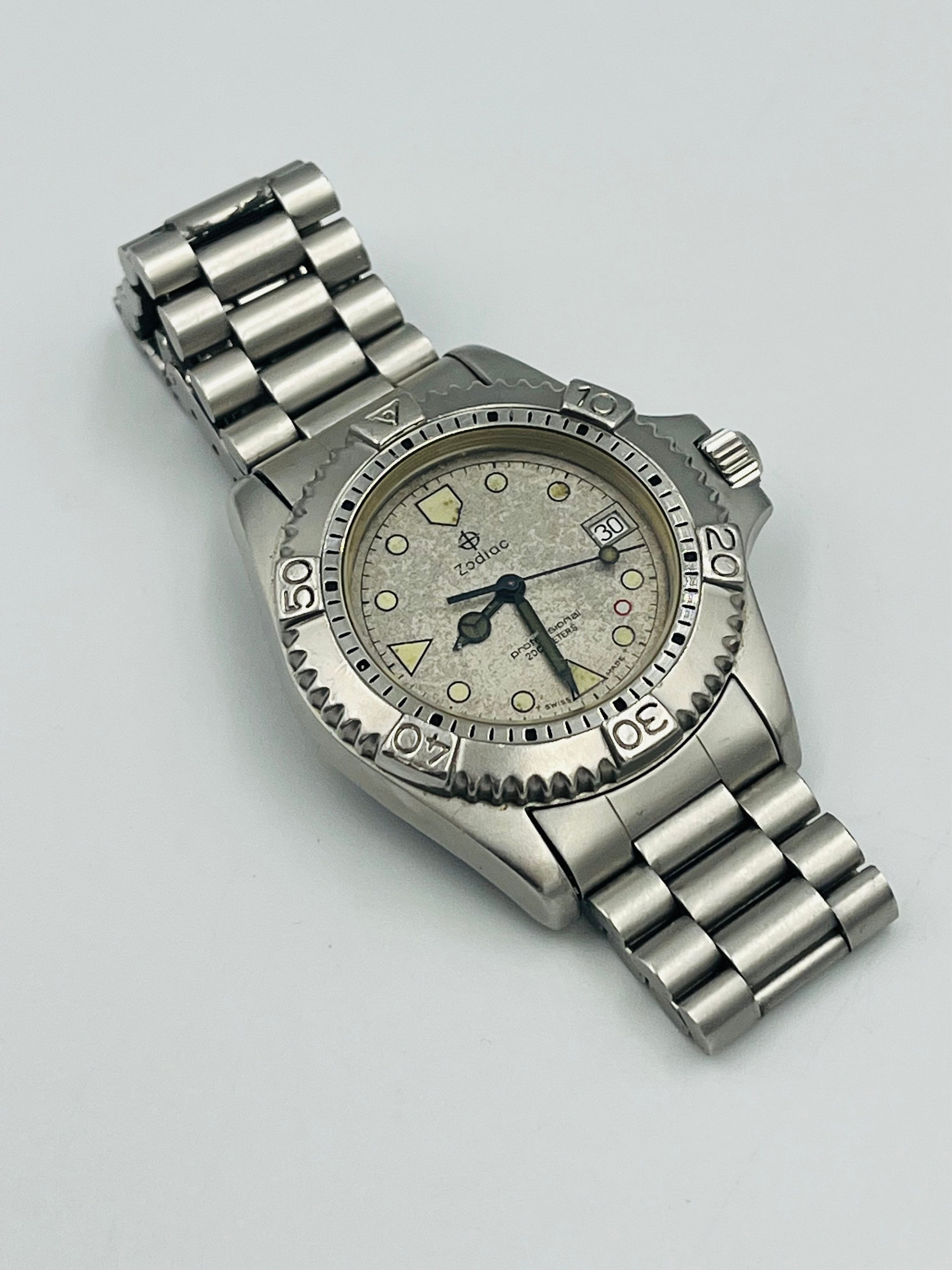 Vintage Zodiac Professional 200m Divers Watch - 39mm - Etsy