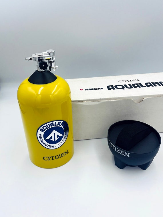 first edition with gold knobs Citizen C022 1980s … - image 3