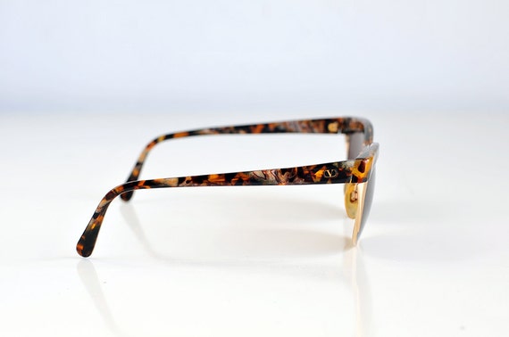 Valentino 5743/S Tortoiseshell Cat-Eye Sunglasses w/ Original Box & Wipe Original VALENTINO sunglasses/1990s/extremely rare/ey… - Gem main image 3