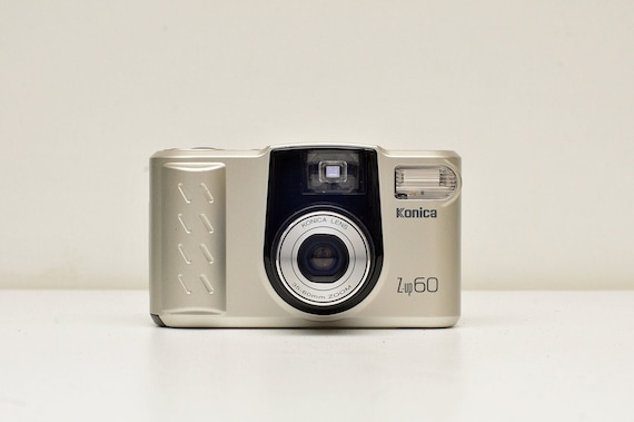 MINT Konica Point and Shoot Camera Z up 35-60mm Compact Japan