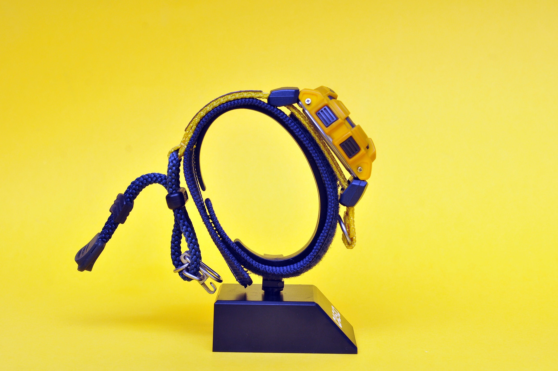 Ultra Rare Mint CASIO DW 9550 1918 Early G Shock Yellow