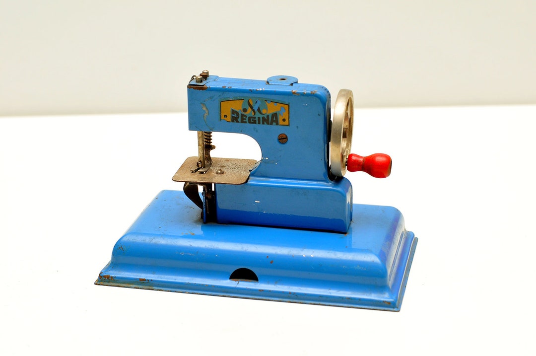 1940s Toy Sewing Machine Regina Rare Etsy