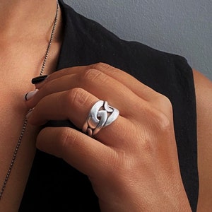 Asymmetrical braided ring, antique silver chain links plated ring, knot interwoven open ring, womens adjustable stackable coiled wire ring