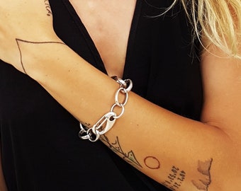 Silver oversized chain bracelet, massive silver dog clip clasp chain bracelet, uno de 50 style bracelet, antique silver thick chain cuff