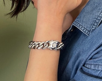 Zilveren roestvrij stalen omvangrijke armband • Chunky Buckle Curb Chain armband • Solide massieve rock stijl armband AnAngelsHug • Vriendinnen cadeau