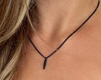 Conjunto de dos collares de cadena de barra negra, colgante corto de bala negro, collar largo de barra vertical negra, colgantes de barra negros mate, regalo para mujer
