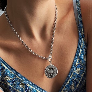 Greek ancient Goddess bulky pendant, antique silver chunky coin necklace, Silver Athena Goddess coin short pendant, thick chain choker gift