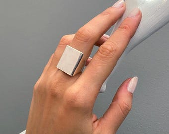Silver ring, womens statement ring, unisex silver ring, rock style, smooth wide cuff ring, womens jewelry, girlfriend gift, Uno de 50 Style