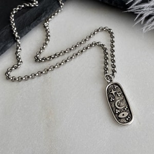 Edelstahlkette Himmlischer Anhänger• Minimale Mond Sterne Symbol Halskette• Herren Schichtung Rolo Kettenhalskette• von AnAngelsHug